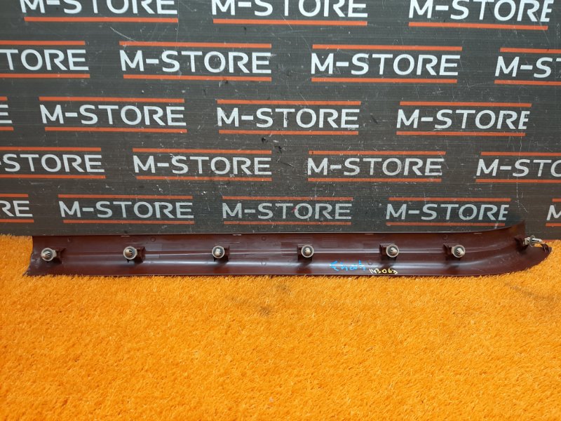 Накладка на порог салона, 350 рублей, Красноярск