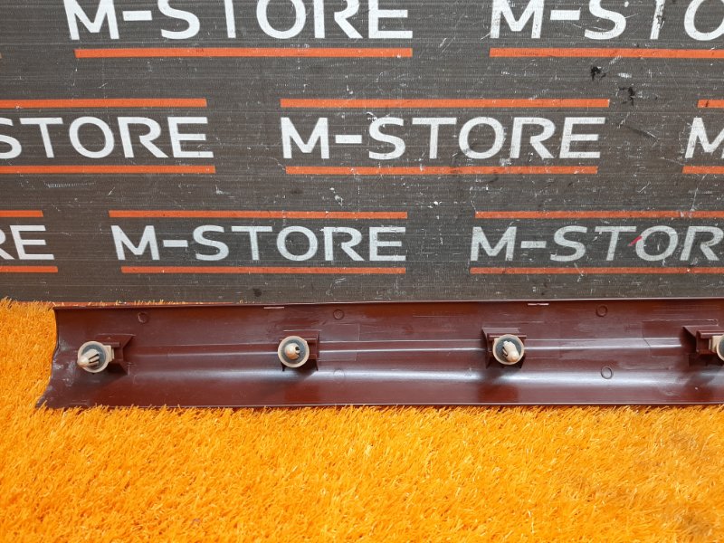 Накладка на порог салона, 350 рублей, Красноярск