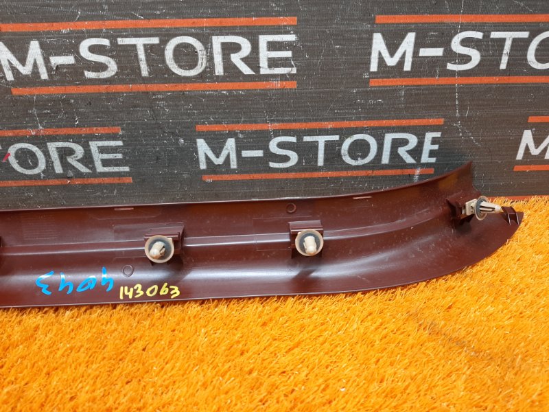 Накладка на порог салона, 350 рублей, Красноярск