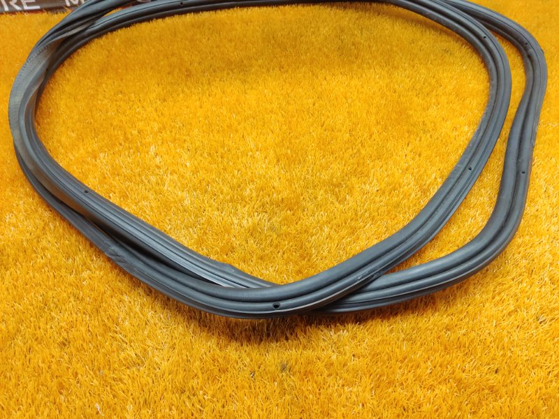 Уплотнитель багажника, 360 рублей, Красноярск