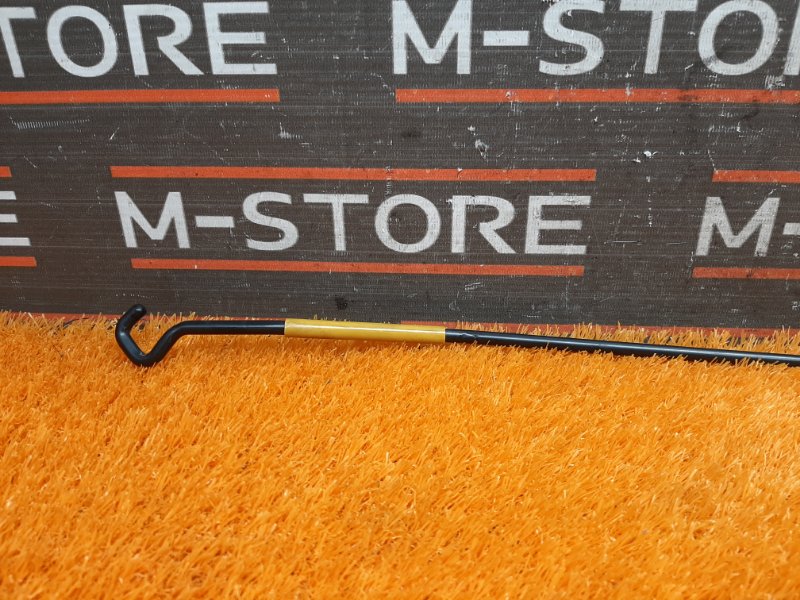 держатель капота, 350 рублей, Красноярск