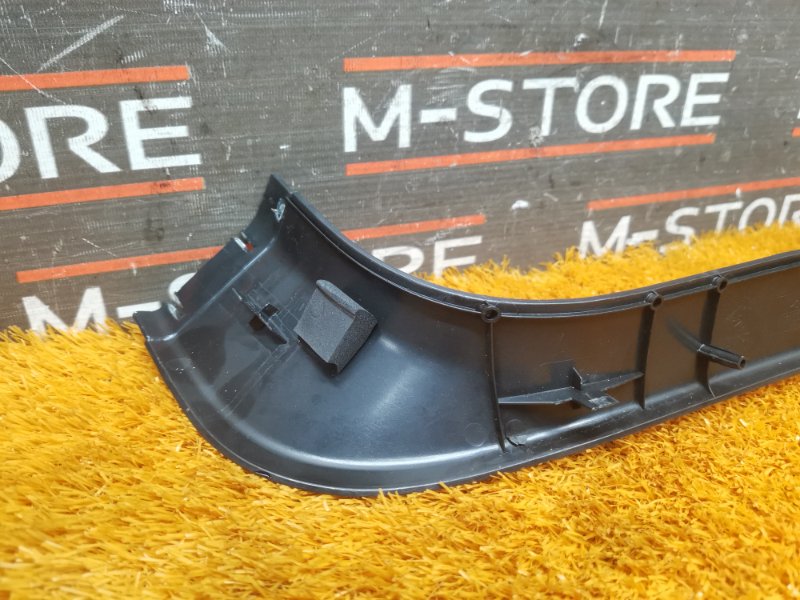 обшивка двери багажника, 210 рублей, Красноярск