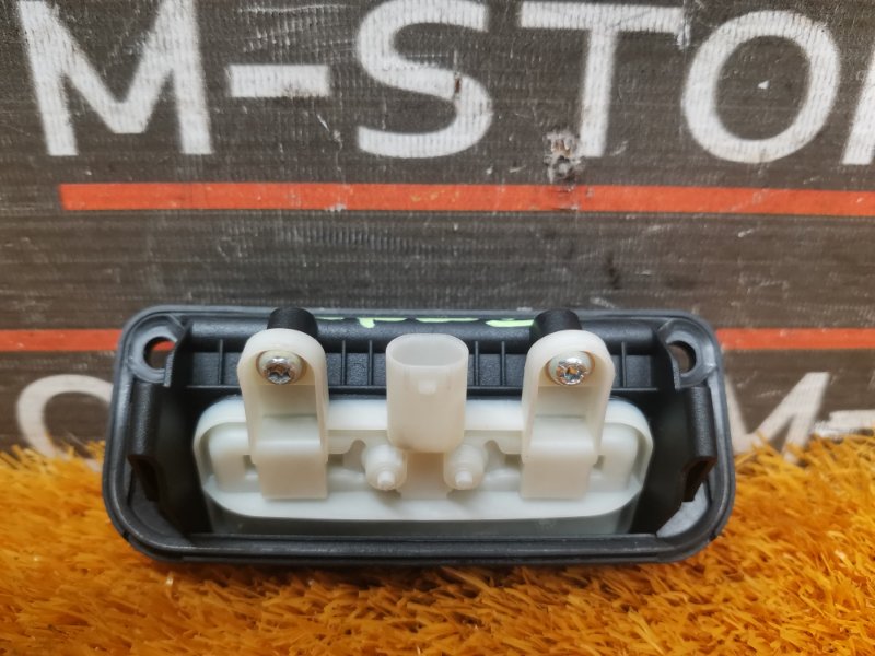 ручка багажника, 500 рублей, Красноярск