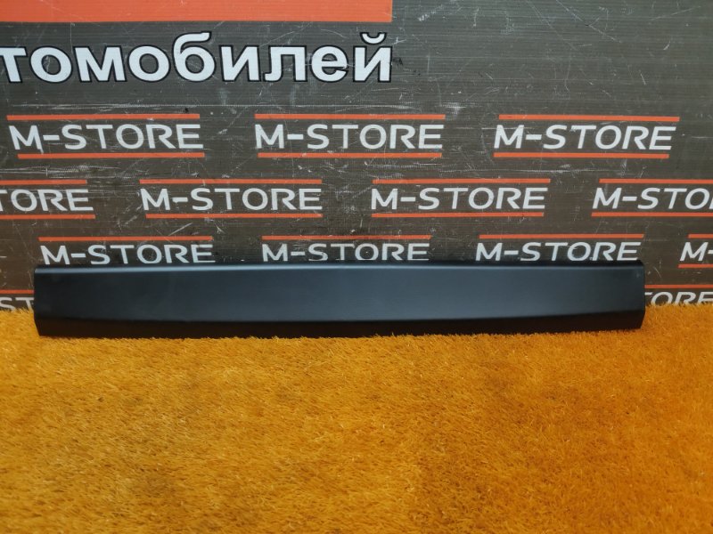 обшивка двери багажника, 300 рублей, Красноярск