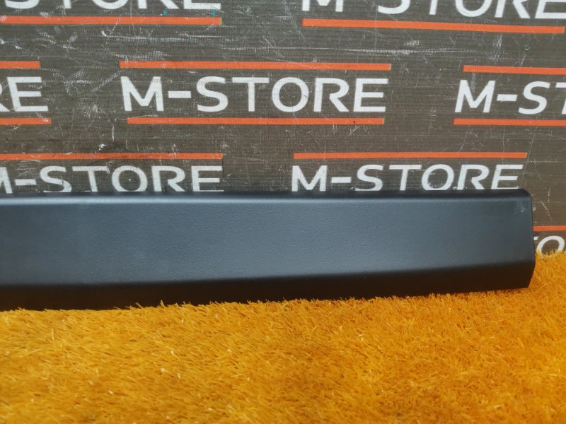 обшивка двери багажника, 300 рублей, Красноярск