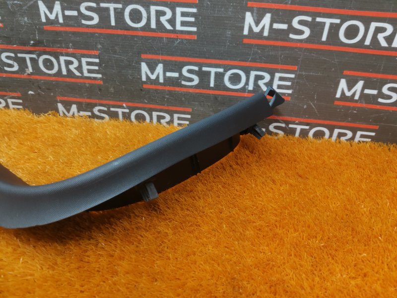 обшивка двери багажника, 350 рублей, Красноярск