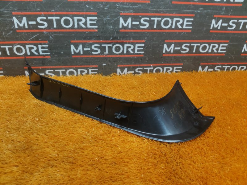 обшивка двери багажника, 350 рублей, Красноярск