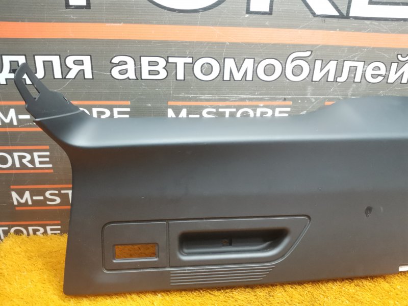 обшивка двери багажника, 980 рублей, Красноярск