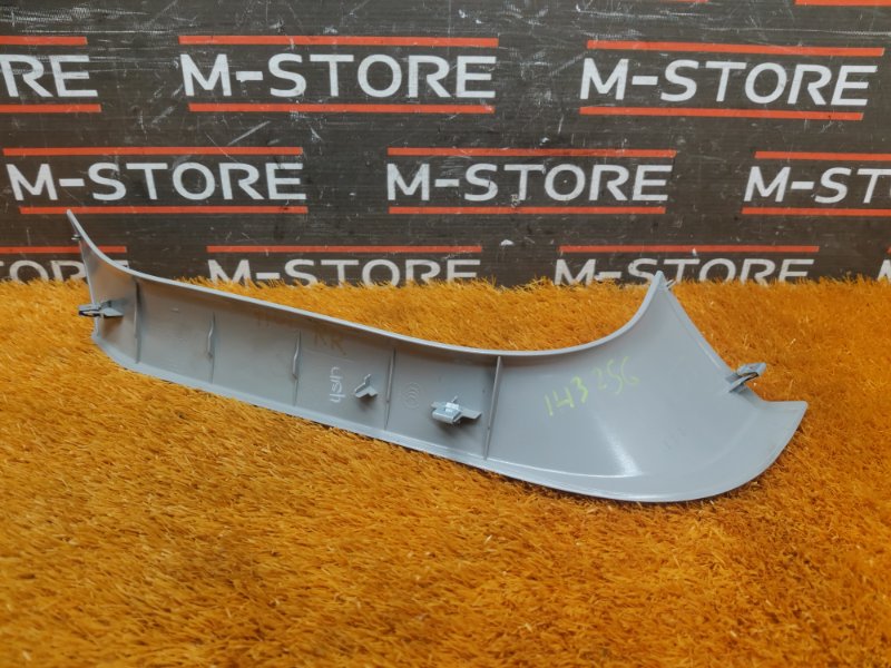 обшивка двери багажника, 350 рублей, Красноярск