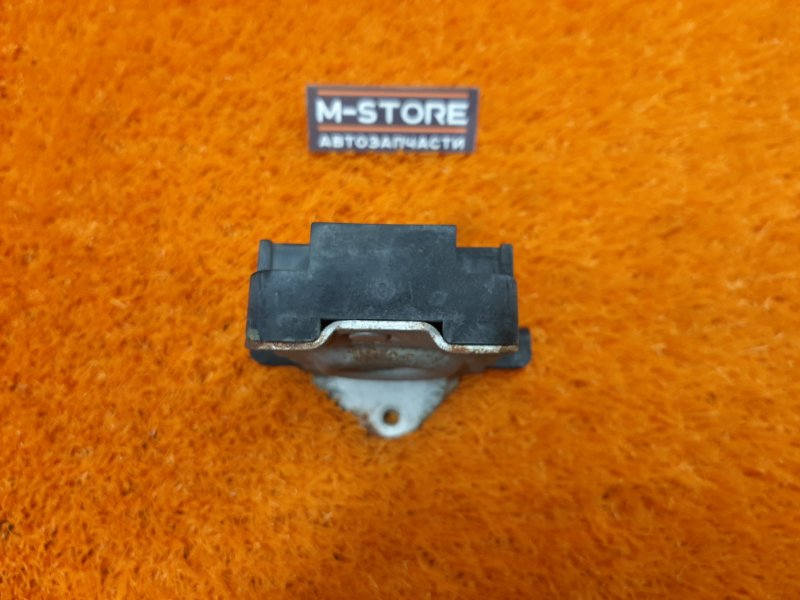 замок капота, 790 рублей, Красноярск