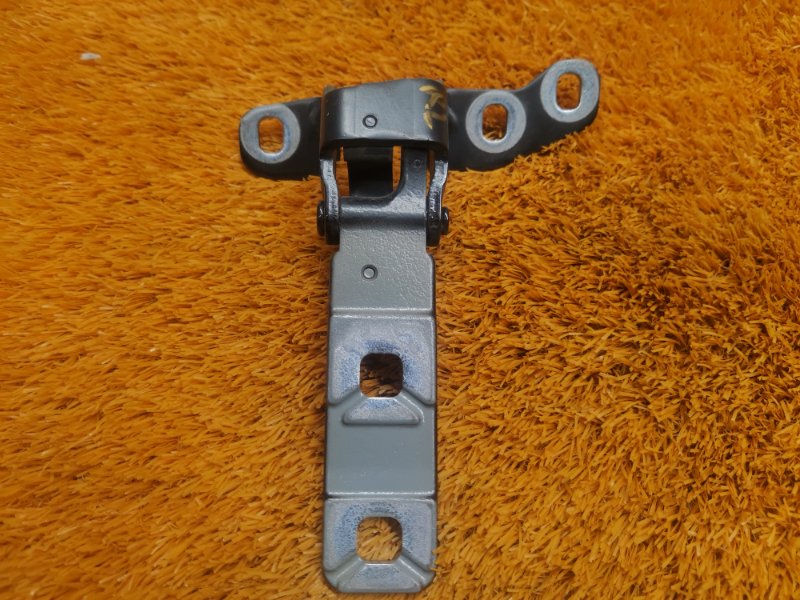 петля багажника, 500 рублей, Красноярск