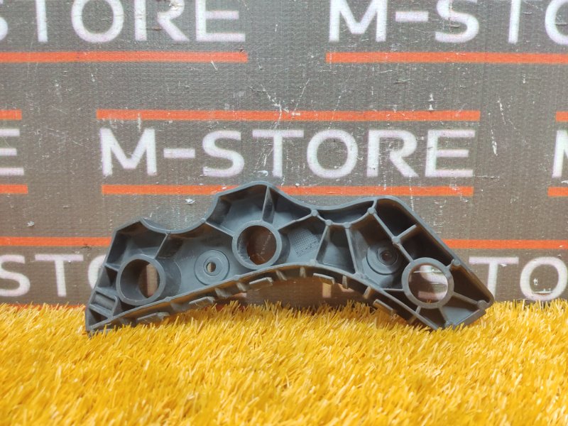 крепление бампера, 500 рублей, Красноярск