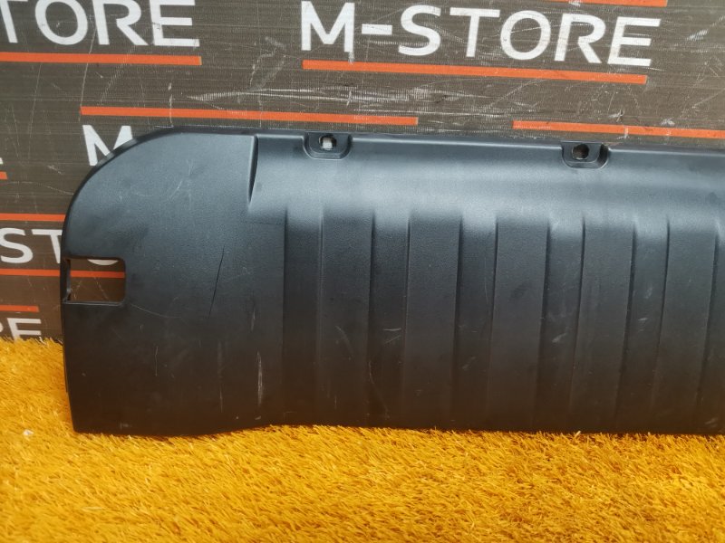 обшивка двери багажника, 350 рублей, Красноярск