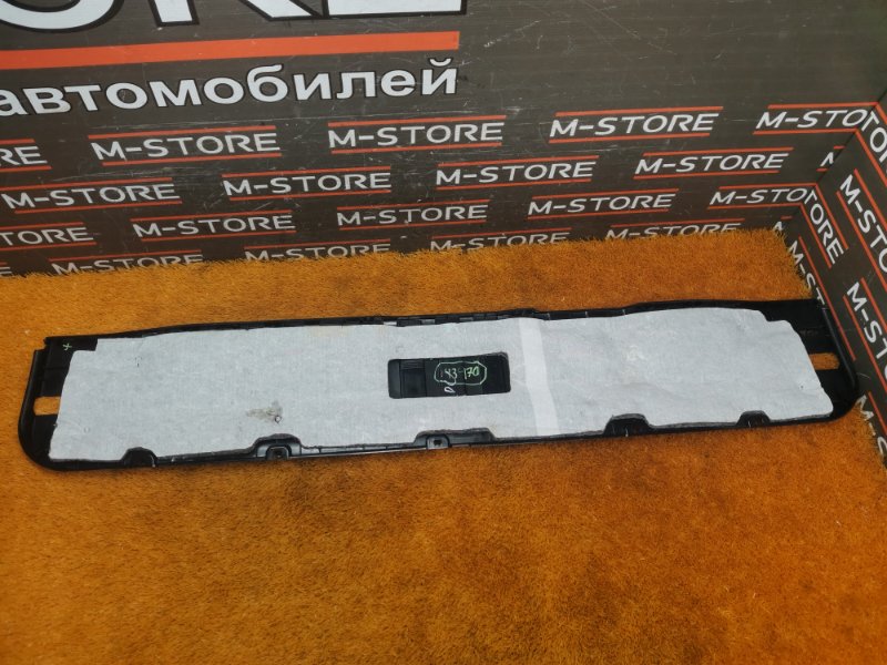 обшивка двери багажника, 350 рублей, Красноярск