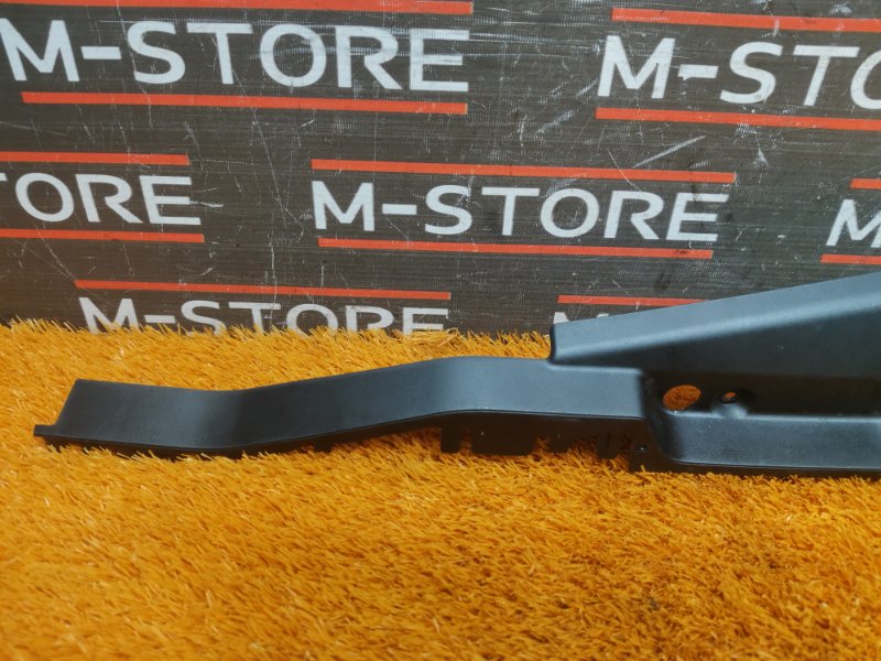 накладка крышки багажника, 670 рублей, Красноярск