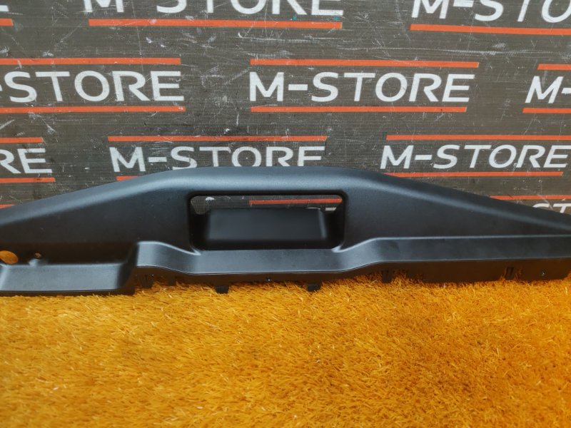 накладка крышки багажника, 670 рублей, Красноярск