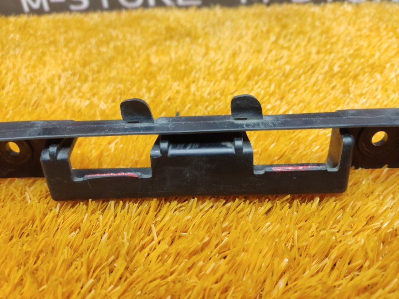 крепление бампера, 660 рублей, Красноярск