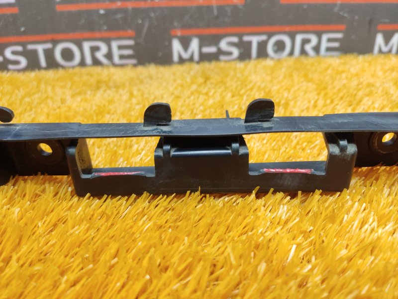 крепление бампера, 660 рублей, Красноярск