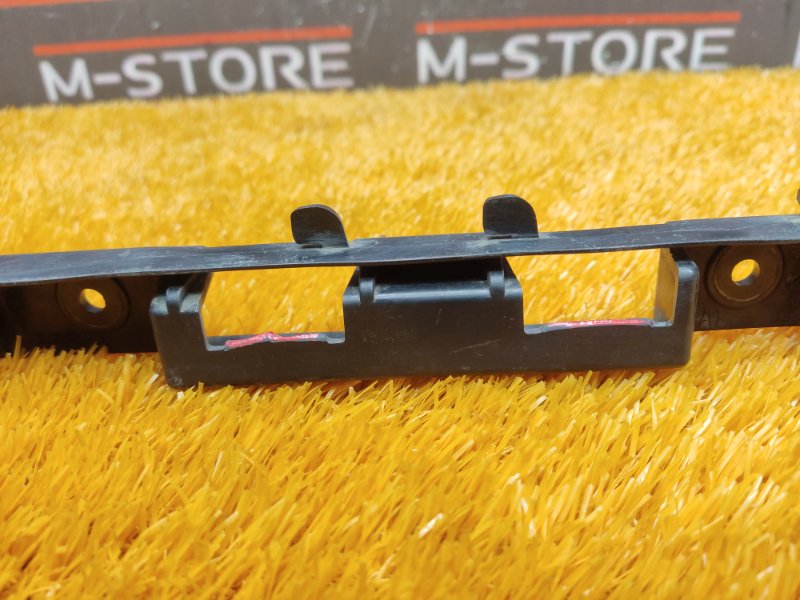 крепление бампера, 660 рублей, Красноярск