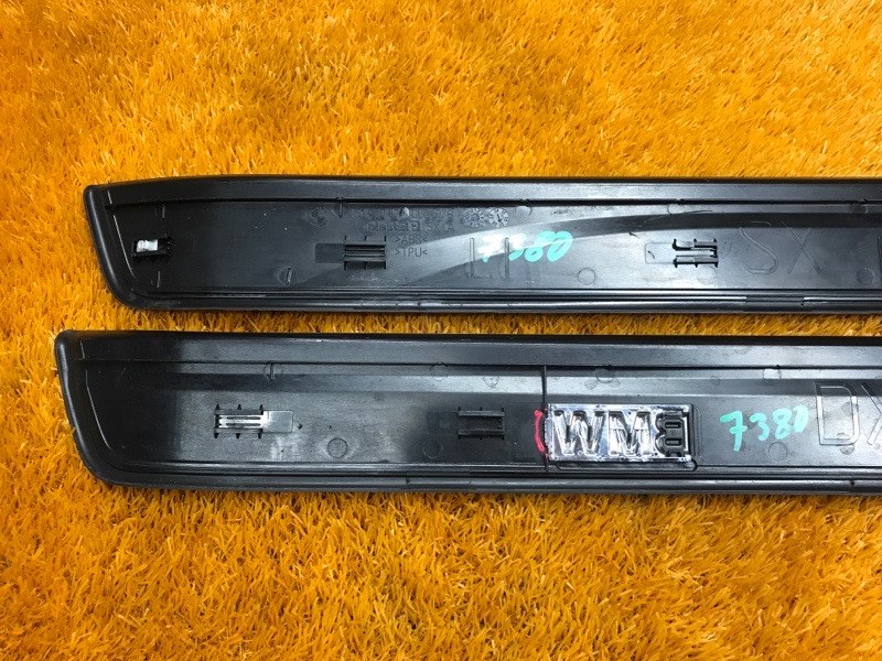 Накладка на порог салона, 500 рублей, Красноярск