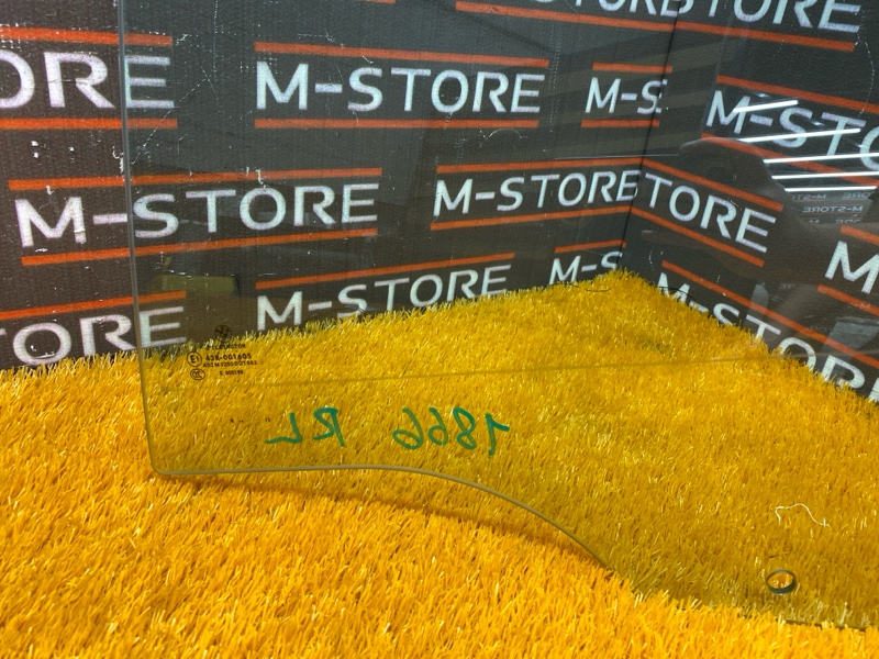 Стекло боковое, 540 рублей, Красноярск