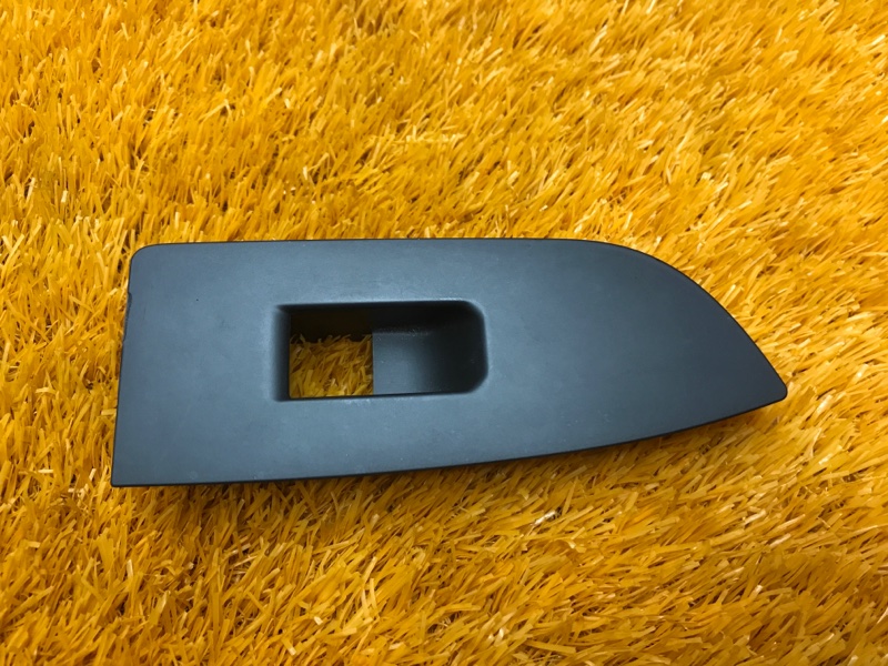 Накладка обшивки двери, 300 рублей, Красноярск