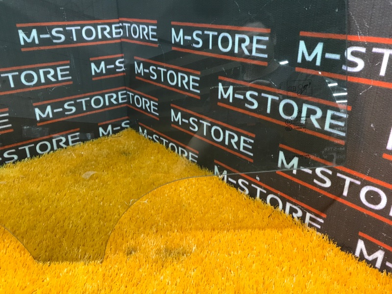 Стекло боковое, 1620 рублей, Красноярск