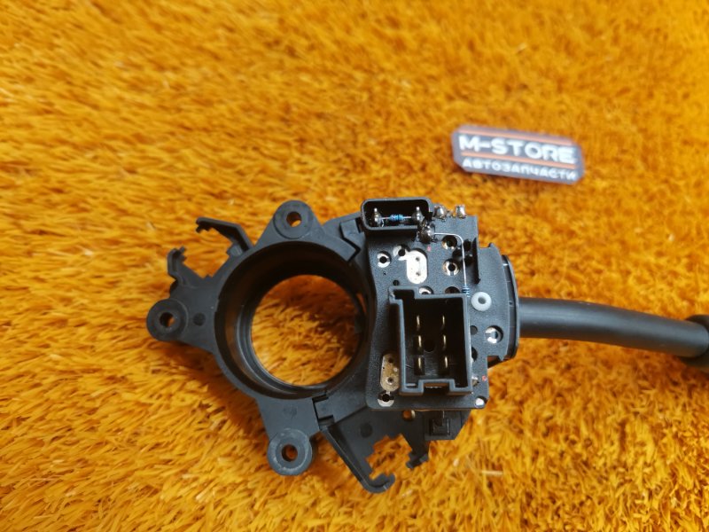 подрулевой переключатель, 1000 рублей, Красноярск