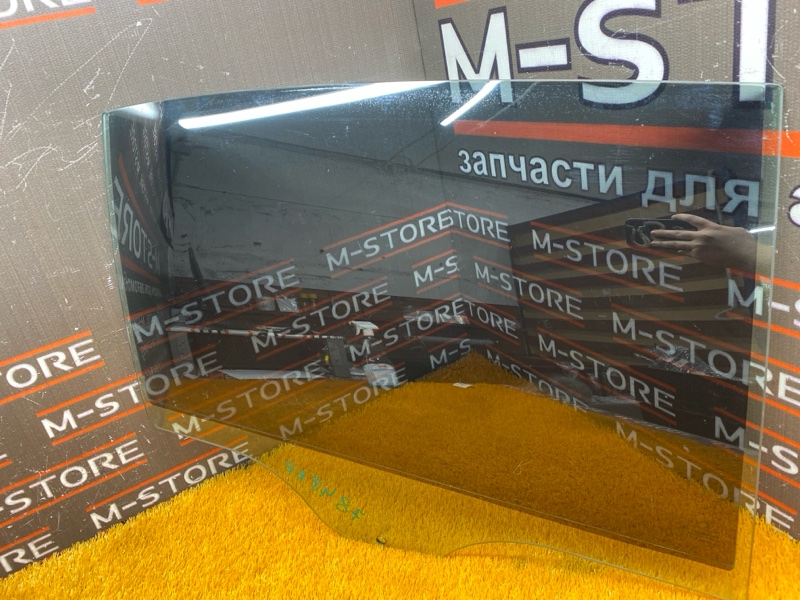 Стекло боковое, 540 рублей, Красноярск