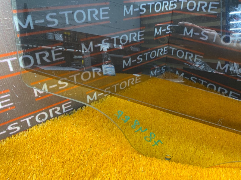 Стекло боковое, 540 рублей, Красноярск