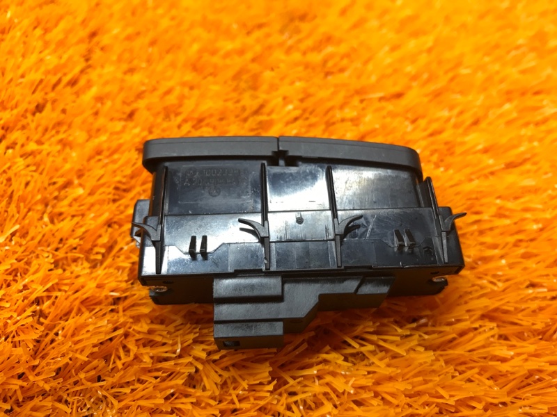 Кнопка центрального замка, 300 рублей, Красноярск