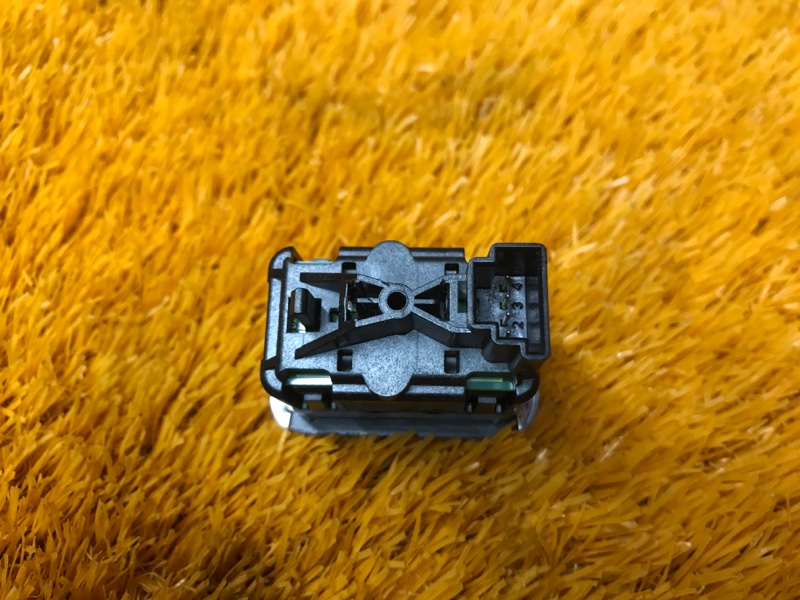 кнопка стеклоподъемника, 300 рублей, Красноярск