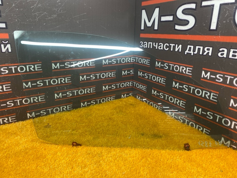 Стекло боковое, 1200 рублей, Красноярск