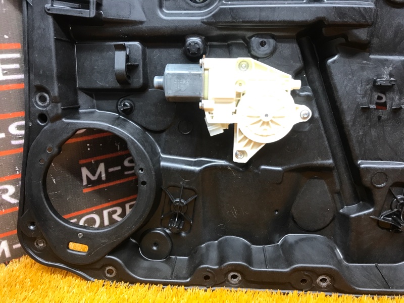 стеклоподъемник, 3000 рублей, Красноярск