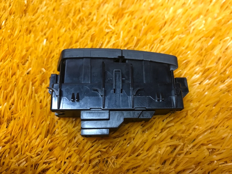 Кнопка центрального замка, 300 рублей, Красноярск