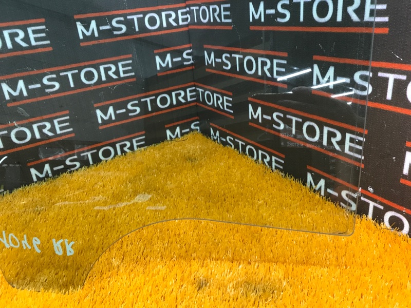 Стекло боковое, 2240 рублей, Красноярск