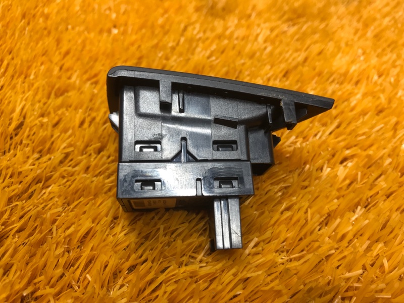 кнопка стеклоподъемника, 200 рублей, Красноярск