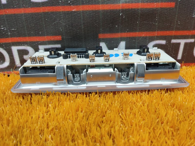 плафон освещения, 200 рублей, Красноярск