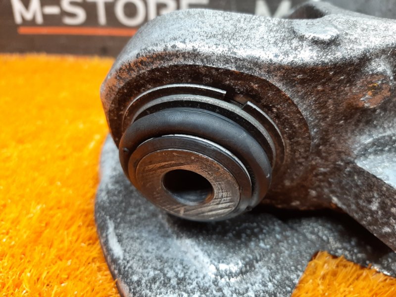 кулак поворотный, 1000 рублей, Красноярск