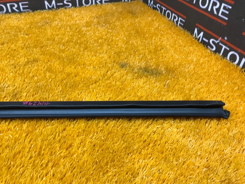 уплотнитель стекла двери, 340 рублей, Красноярск