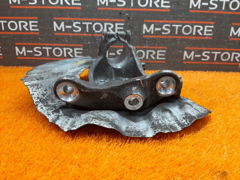 кулак поворотный, 500 рублей, Красноярск