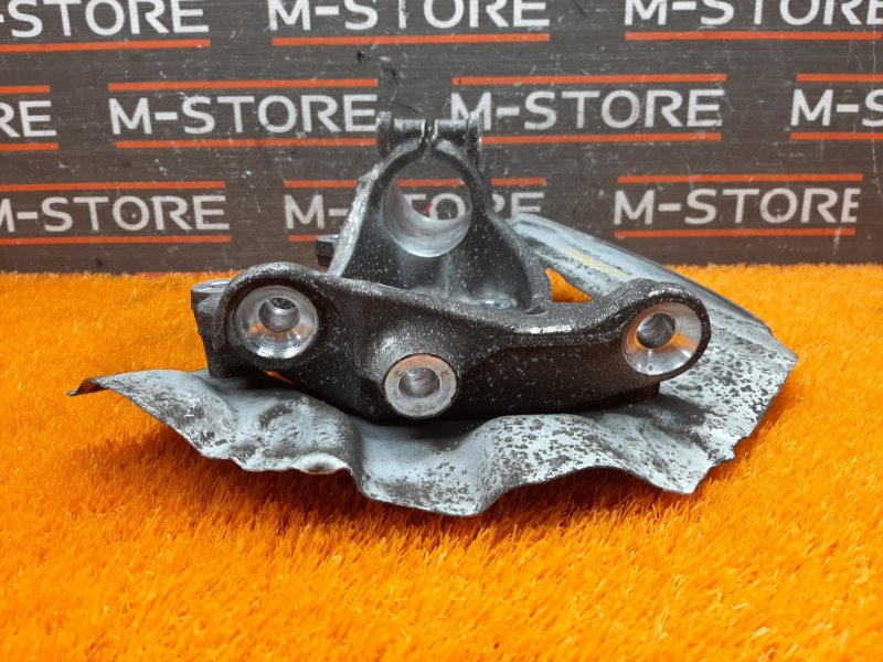 кулак поворотный, 500 рублей, Красноярск