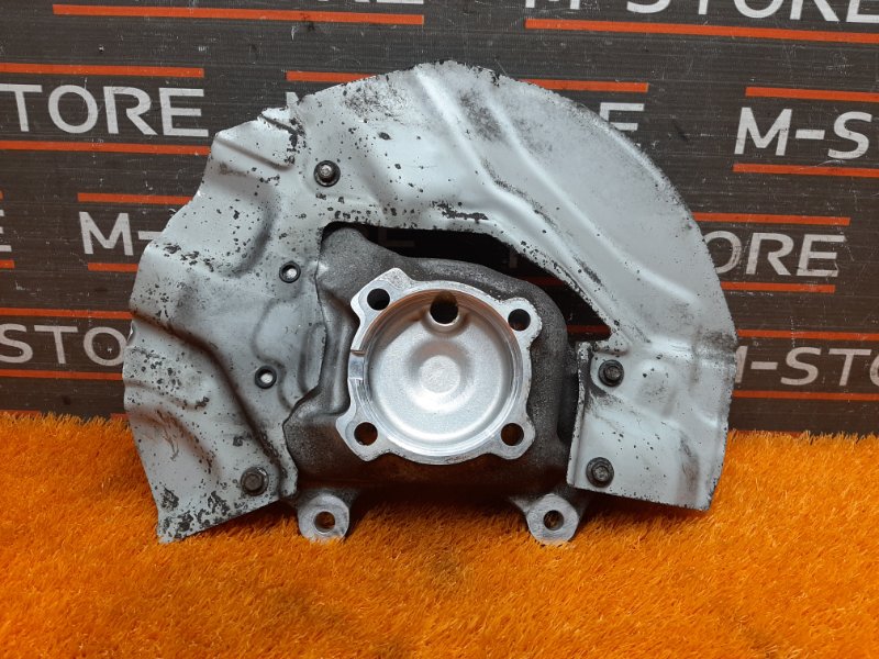 кулак поворотный, 500 рублей, Красноярск