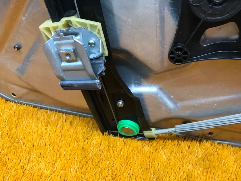 стеклоподъемник, 3230 рублей, Красноярск