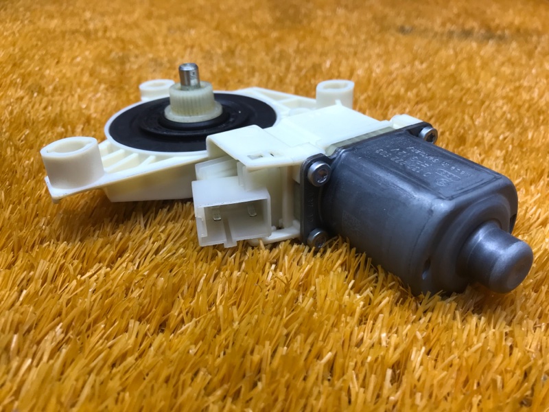 мотор стеклоподъемника, 670 рублей, Красноярск