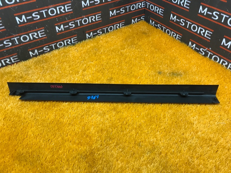 Накладка на порог салона, 350 рублей, Красноярск