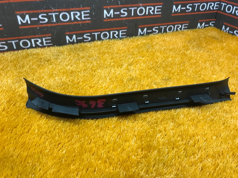 Накладка на порог салона, 410 рублей, Красноярск