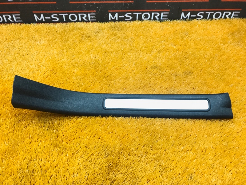 Накладка на порог салона, 410 рублей, Красноярск