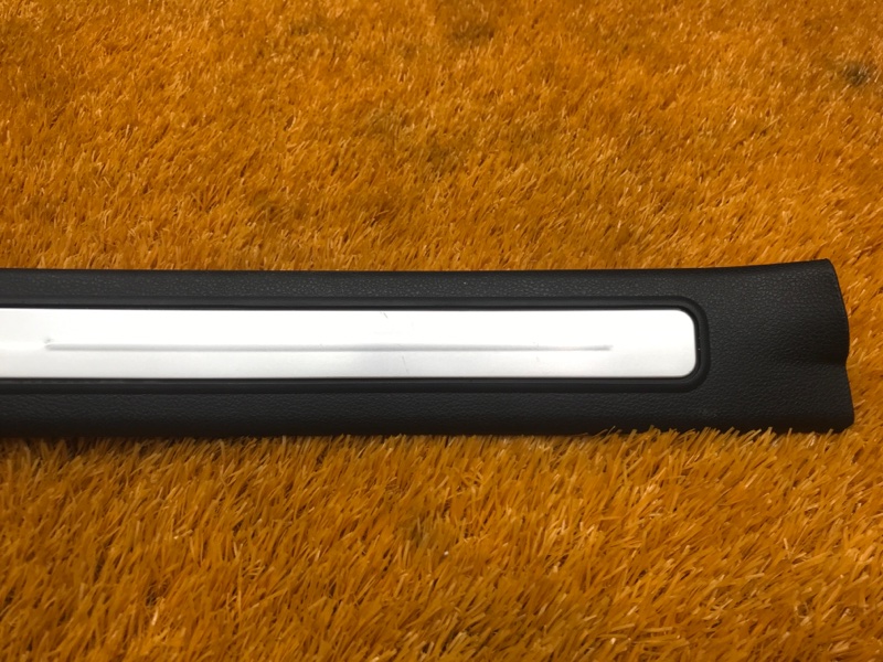 Накладка на порог салона, 410 рублей, Красноярск