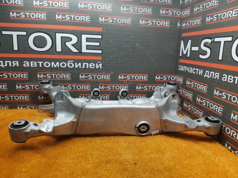 Балка поперечная (подрамник), 1690 рублей, Красноярск